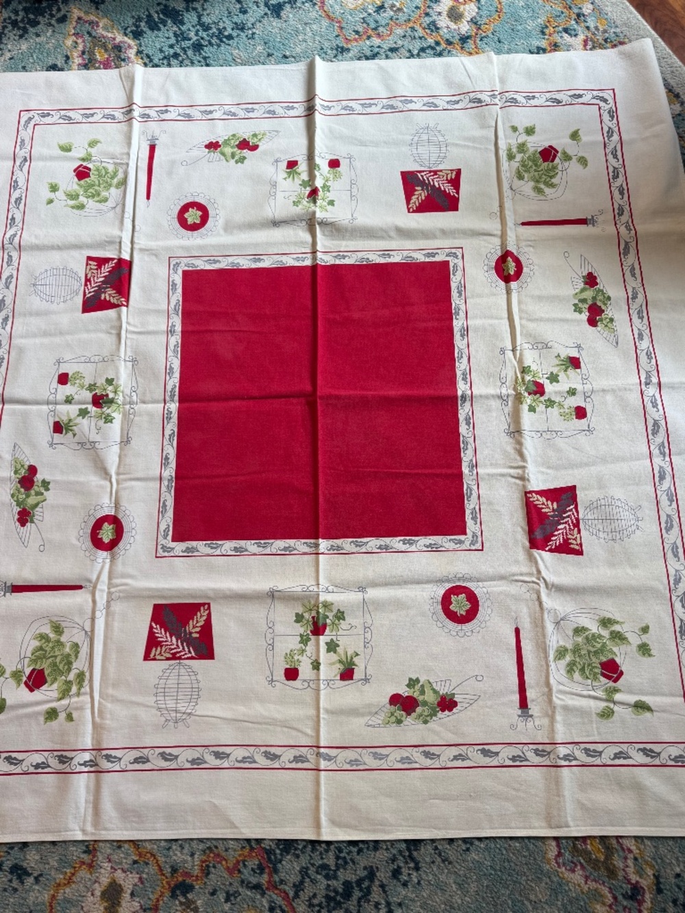 VINTAGE TABLECLOTH
